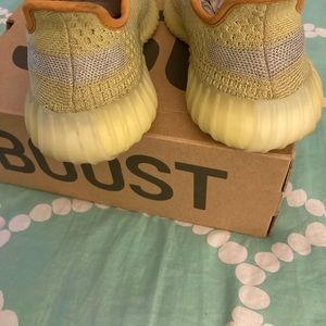 Yeezy Boost 350